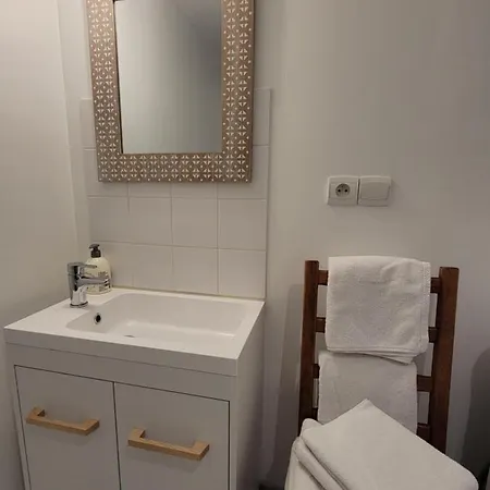 Loft 3 Du Temple Pour 4 Pers & Parking شقة كامبراي